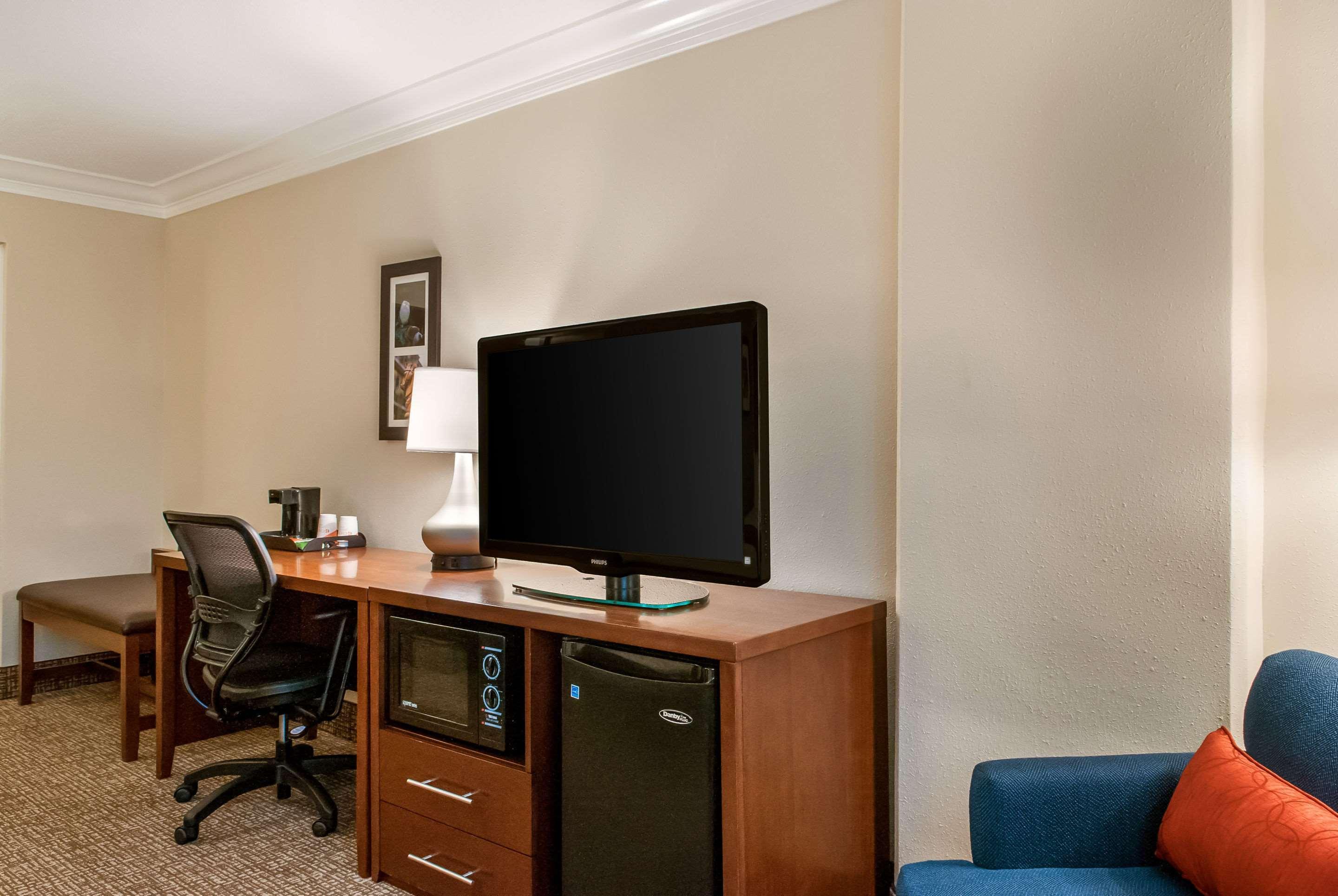 Comfort Inn & Suites At Copeland Tower Metairie Eksteriør billede