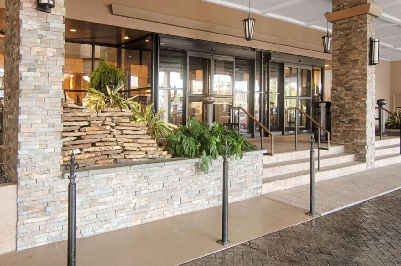 Comfort Inn & Suites At Copeland Tower Metairie Eksteriør billede
