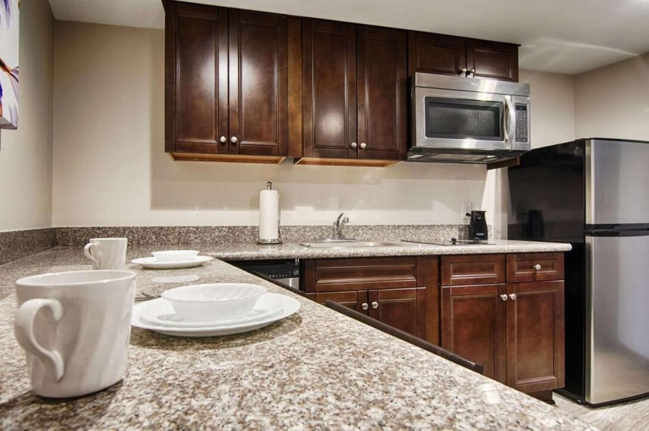 Comfort Inn & Suites At Copeland Tower Metairie Eksteriør billede