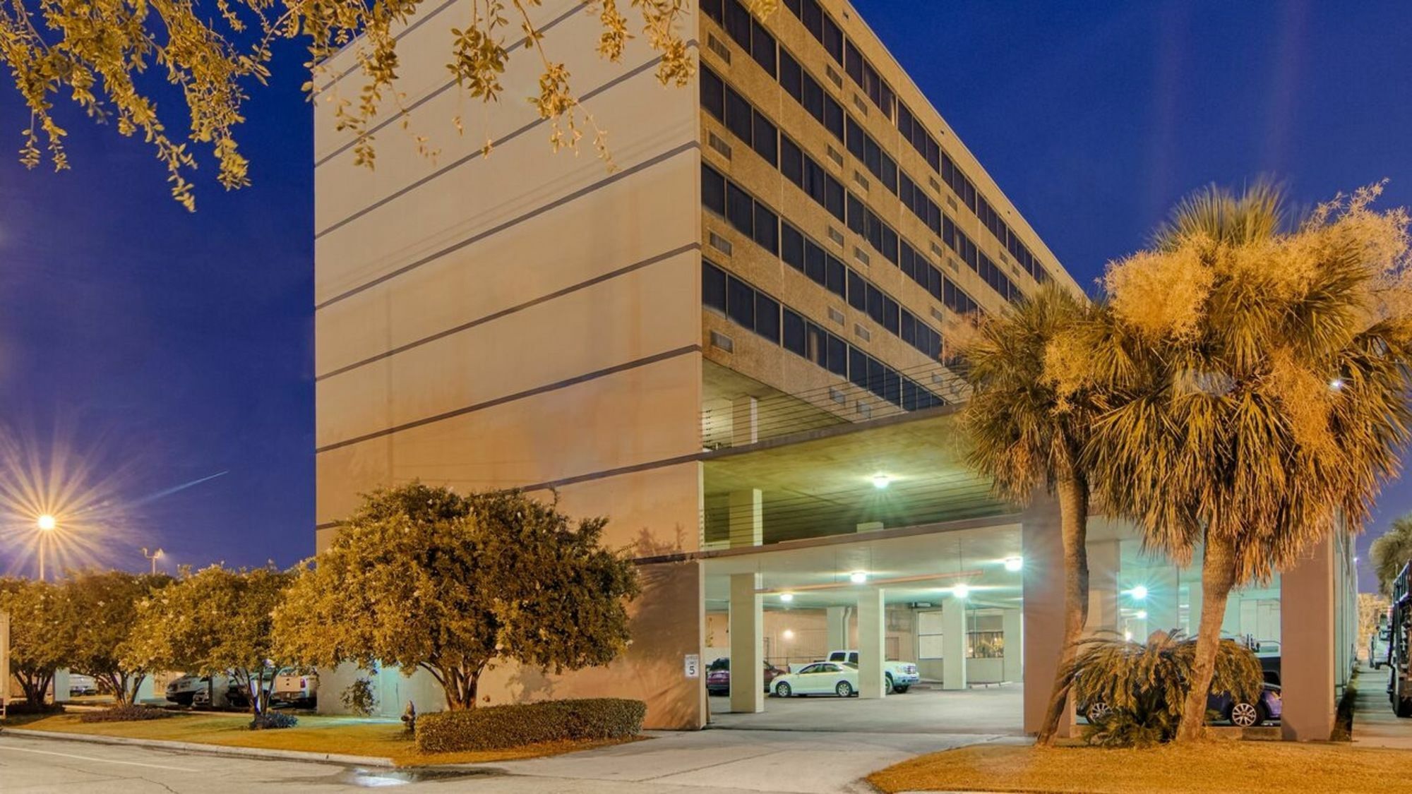 Comfort Inn & Suites At Copeland Tower Metairie Eksteriør billede